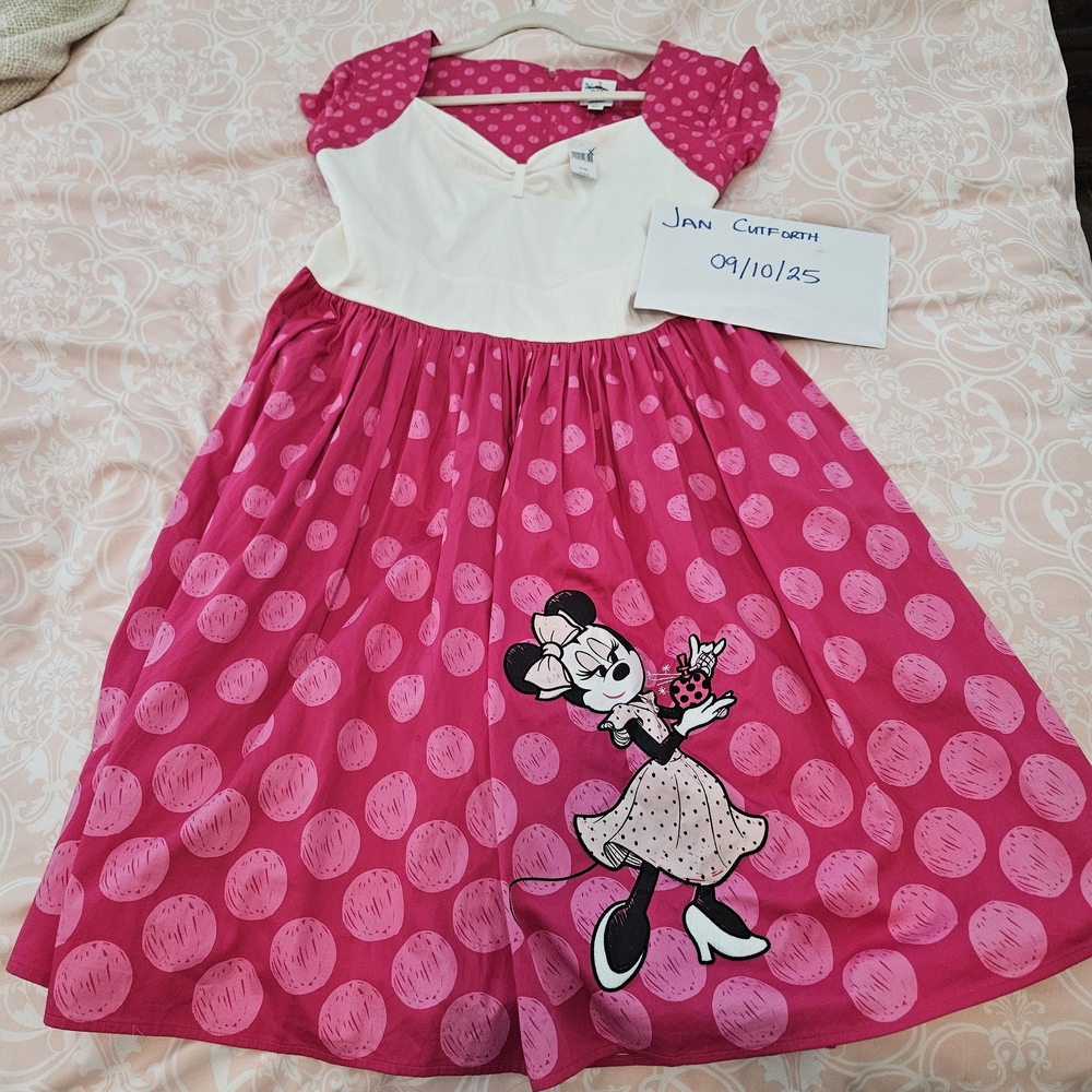 2019 Disney Pink and White Minnie Mouse Midi Dress DDS